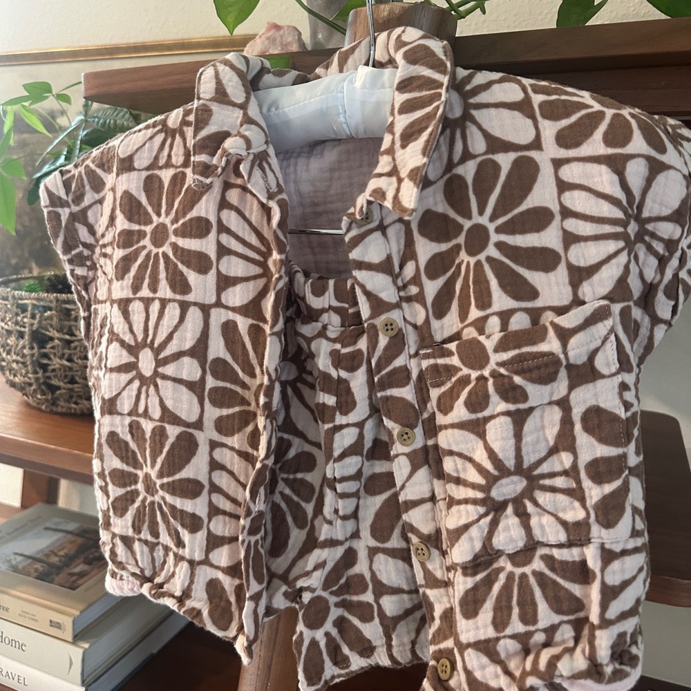 Grayson Threads Brown Floral Kids Vest